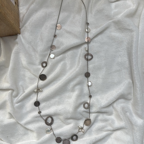 Silpada 16” long necklace with pearl accents and discs Pearl of a Girl - Picture 2 of 5